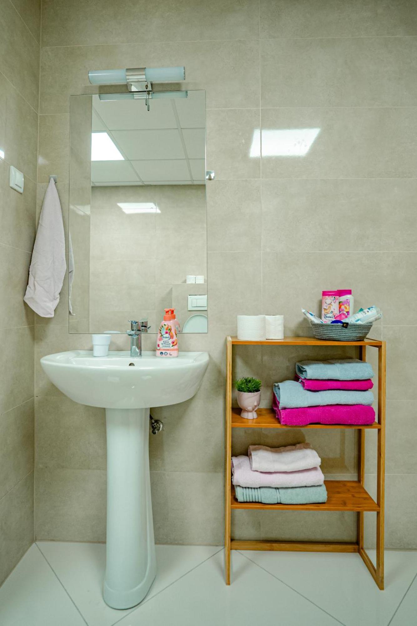 City Center Apartment โอครีด ภายนอก รูปภาพ